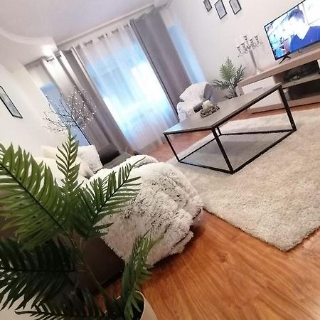 Masaryss Apartament Tulcea Exterior foto